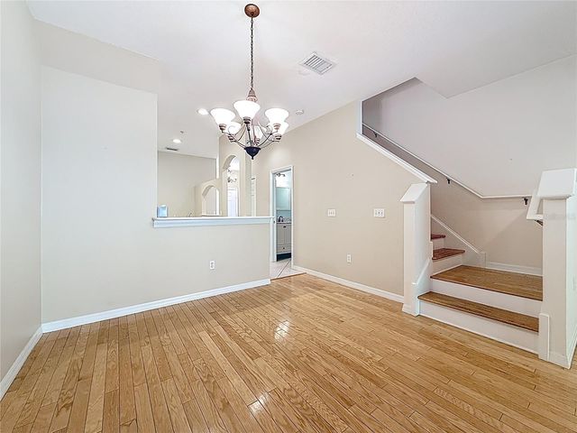 11142 KAPOK GRAND CIRCLE, St Petersburg, FL 33708