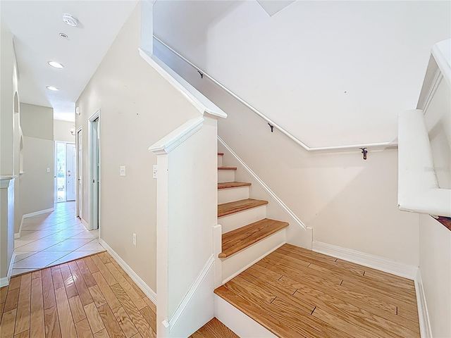 11142 KAPOK GRAND CIRCLE, St Petersburg, FL 33708