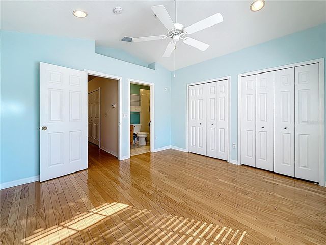 11142 KAPOK GRAND CIRCLE, St Petersburg, FL 33708