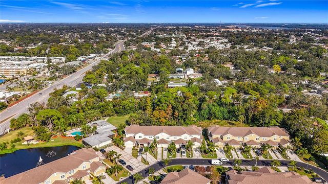 11142 KAPOK GRAND CIRCLE, St Petersburg, FL 33708