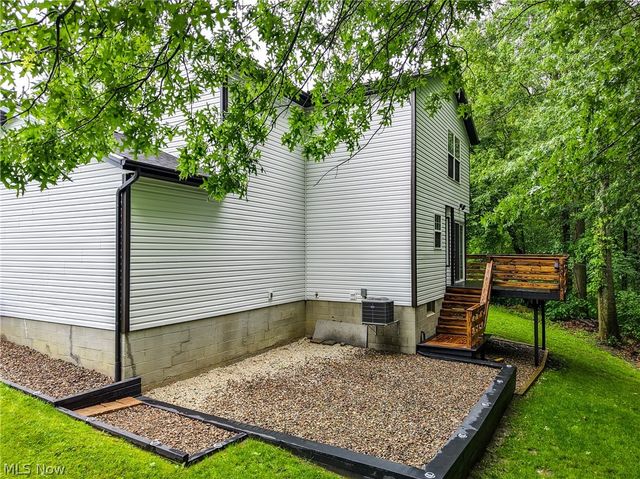 653 Diamond Circle, Ravenna, OH 44266