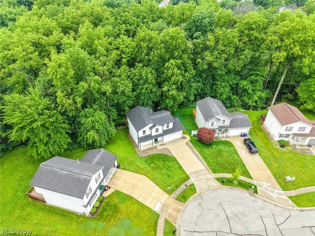 653 Diamond Circle, Ravenna, OH 44266