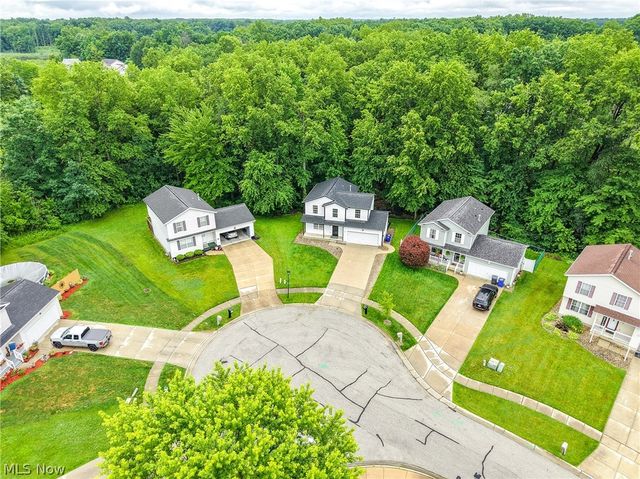 653 Diamond Circle, Ravenna, OH 44266