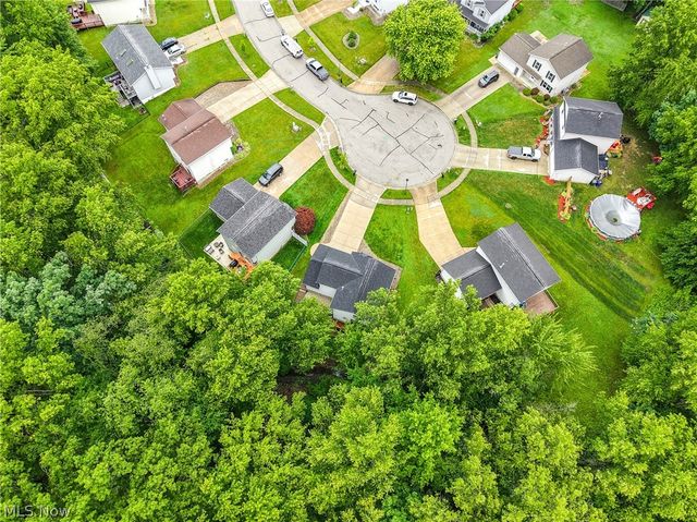 653 Diamond Circle, Ravenna, OH 44266