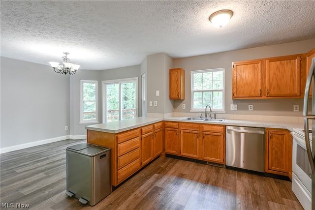 653 Diamond Circle, Ravenna, OH 44266