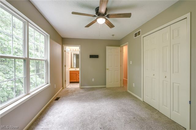 653 Diamond Circle, Ravenna, OH 44266