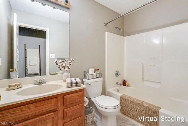 653 Diamond Circle, Ravenna, OH 44266