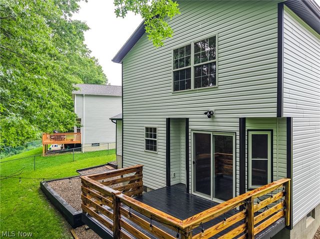 653 Diamond Circle, Ravenna, OH 44266