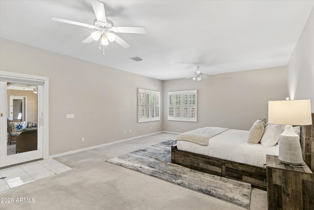 8611 W FOOTHILL Drive, Peoria, AZ 85383