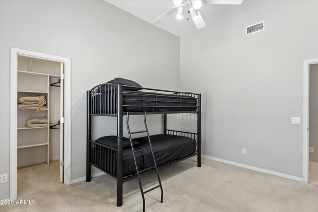8611 W FOOTHILL Drive, Peoria, AZ 85383