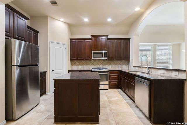 8710 White Crown, San Antonio, TX 78254