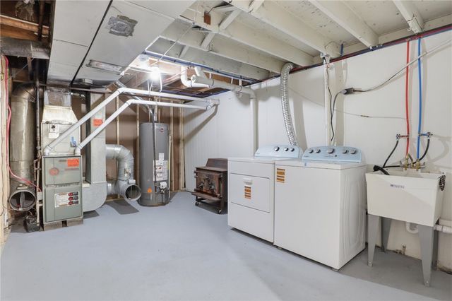 105 Names Road, Chili, NY 14623