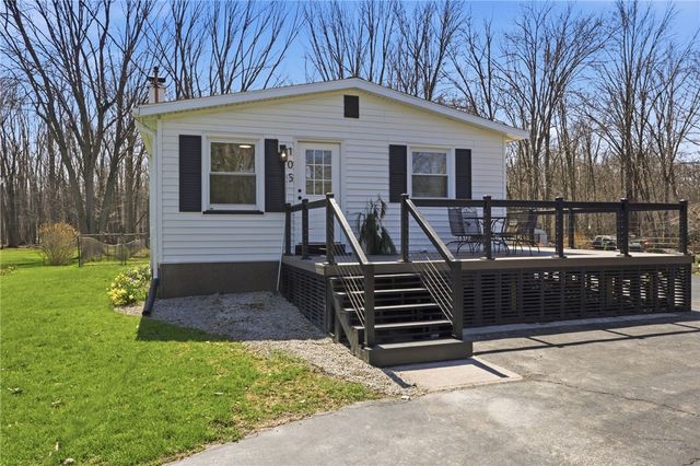 105 Names Road, Chili, NY 14623