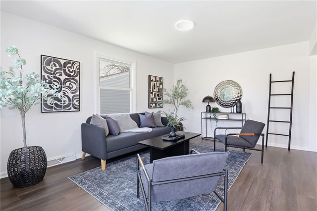 105 Names Road, Chili, NY 14623