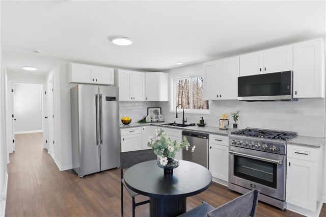 105 Names Road, Chili, NY 14623