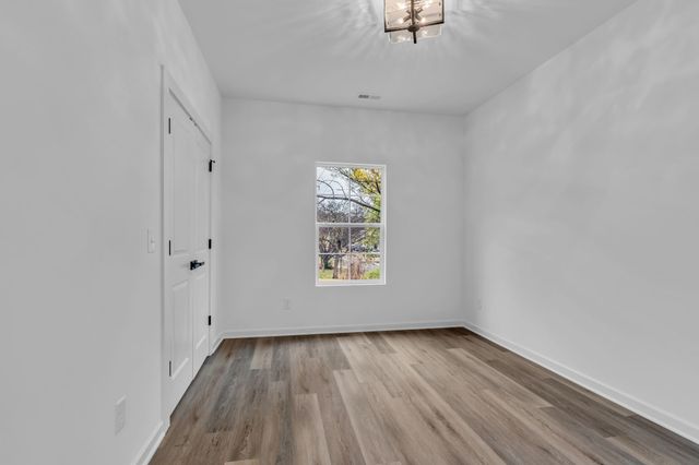 729 Idlewild Dr, Madison, TN 37115