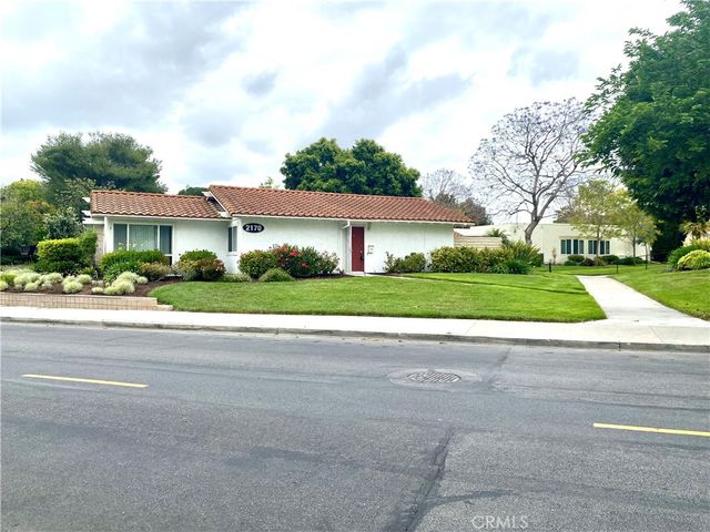 2170 Via Puerta A, Laguna Woods, CA 92637