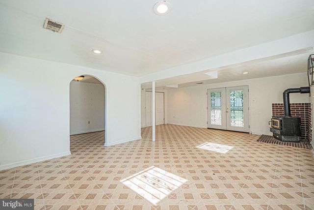 6705 CRAFTON LN, Clinton, MD 20735