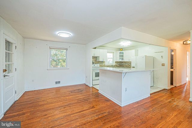 6705 CRAFTON LN, Clinton, MD 20735