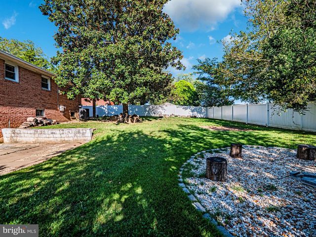 6705 CRAFTON LN, Clinton, MD 20735