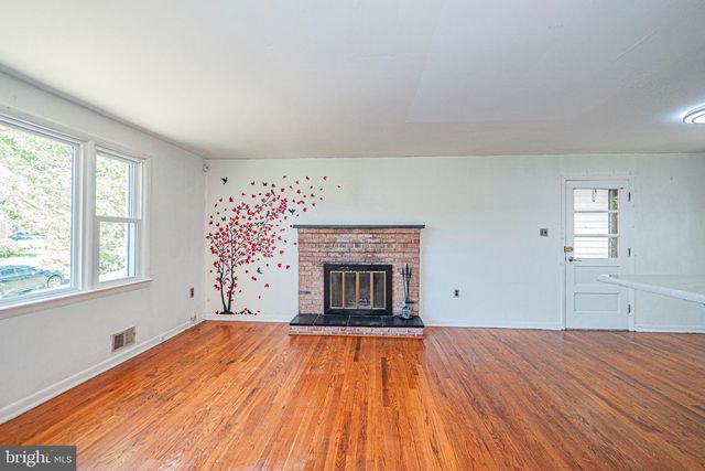 6705 CRAFTON LN, Clinton, MD 20735