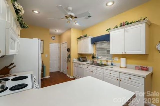 1614 Iverness Court, Gastonia, NC 28056