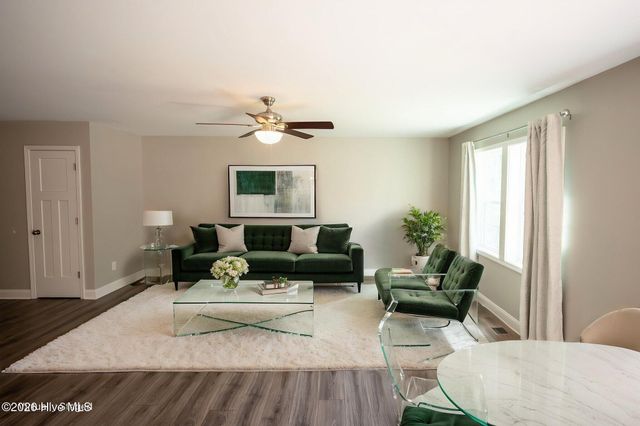 730 W Illinois Avenue, Southern Pines, NC 28387