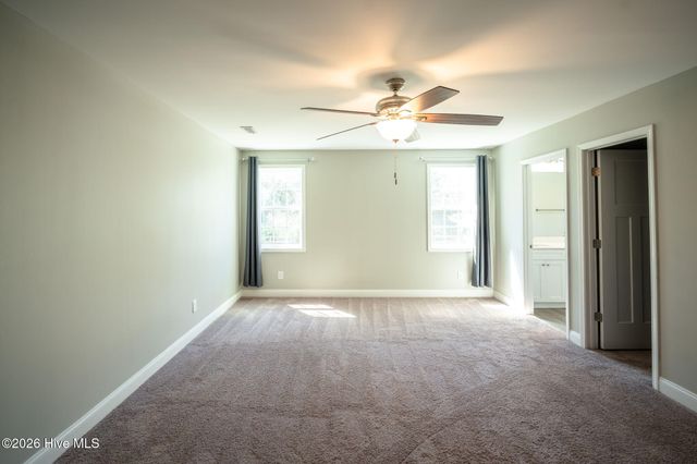 730 W Illinois Avenue, Southern Pines, NC 28387