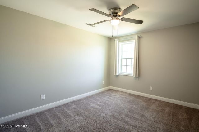 730 W Illinois Avenue, Southern Pines, NC 28387