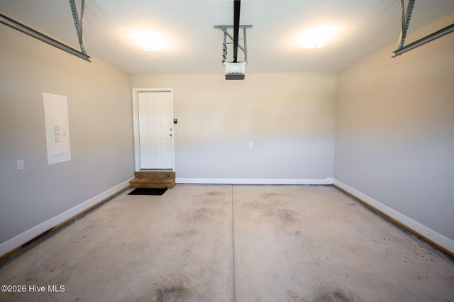 730 W Illinois Avenue, Southern Pines, NC 28387