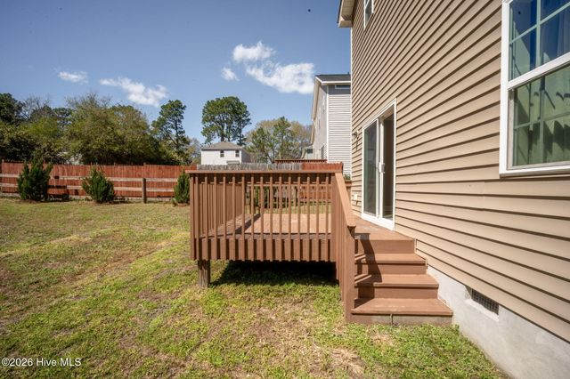 730 W Illinois Avenue, Southern Pines, NC 28387