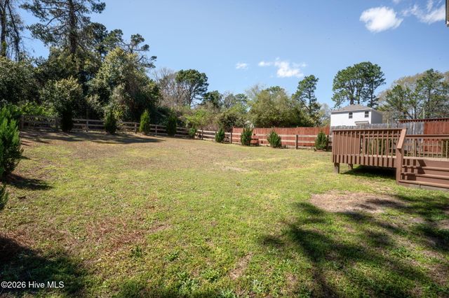 730 W Illinois Avenue, Southern Pines, NC 28387