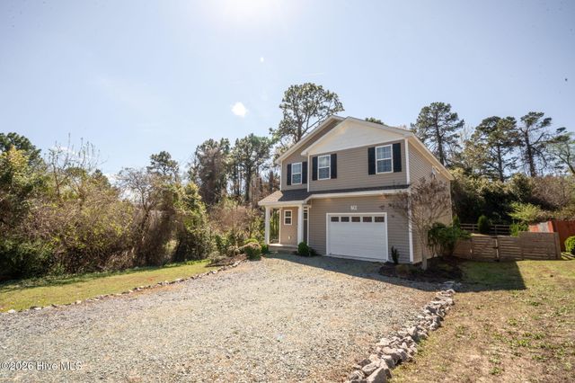 730 W Illinois Avenue, Southern Pines, NC 28387