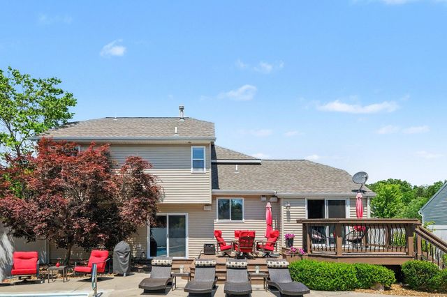 6630 Cannon Farms Drive NE, Rockford, MI 49341