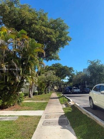 20381 NE 30th Ave 118-7, Aventura, FL 33180