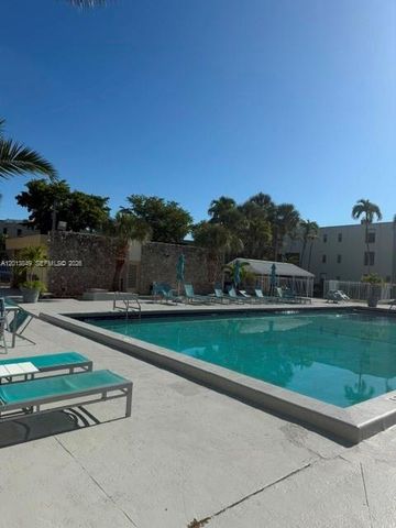 20381 NE 30th Ave 118-7, Aventura, FL 33180