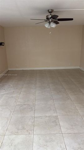 20381 NE 30th Ave 118-7, Aventura, FL 33180