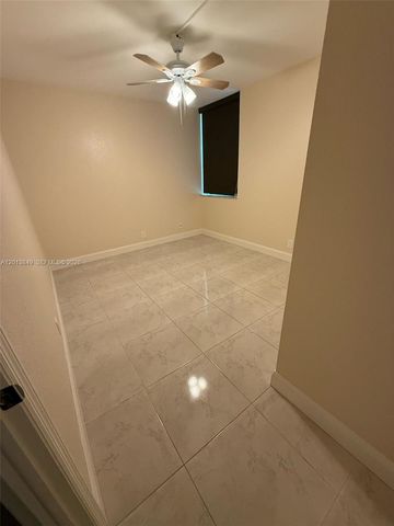 20381 NE 30th Ave 118-7, Aventura, FL 33180