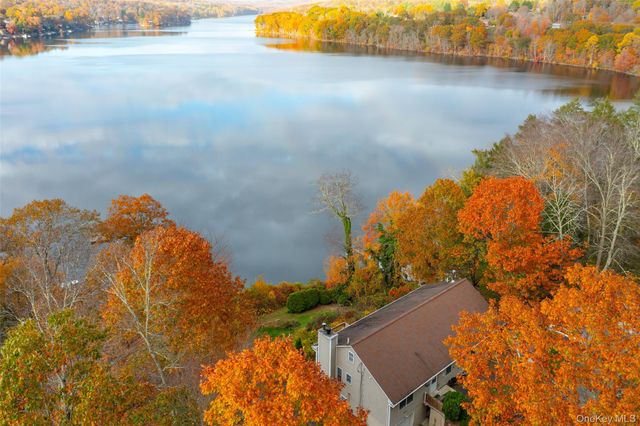 1098 292 Route, Holmes, NY 12531