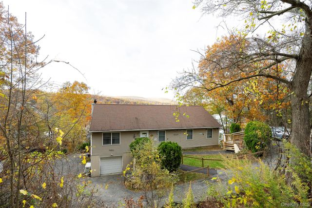 1098 292 Route, Holmes, NY 12531