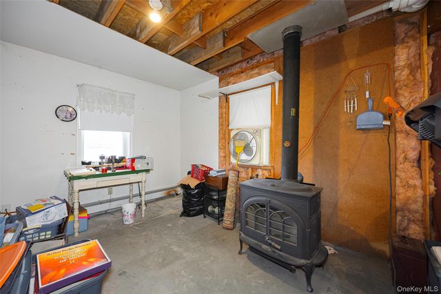 1098 292 Route, Holmes, NY 12531