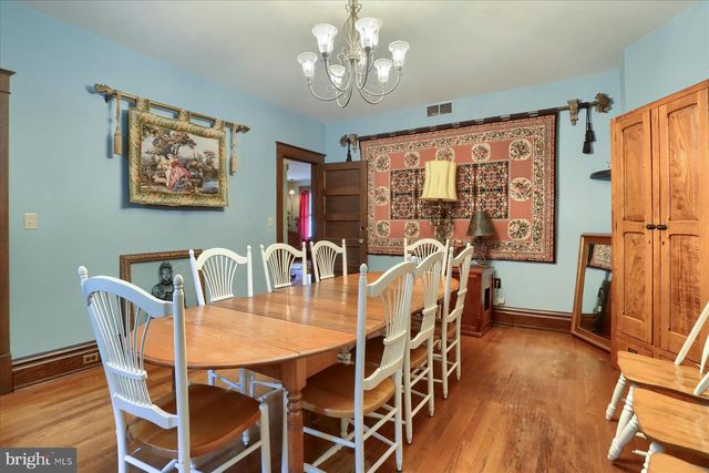 616 W MAIN ST, Mechanicsburg, PA 17055