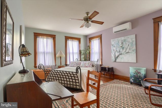 616 W MAIN ST, Mechanicsburg, PA 17055