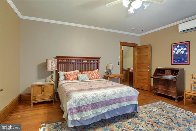 616 W MAIN ST, Mechanicsburg, PA 17055