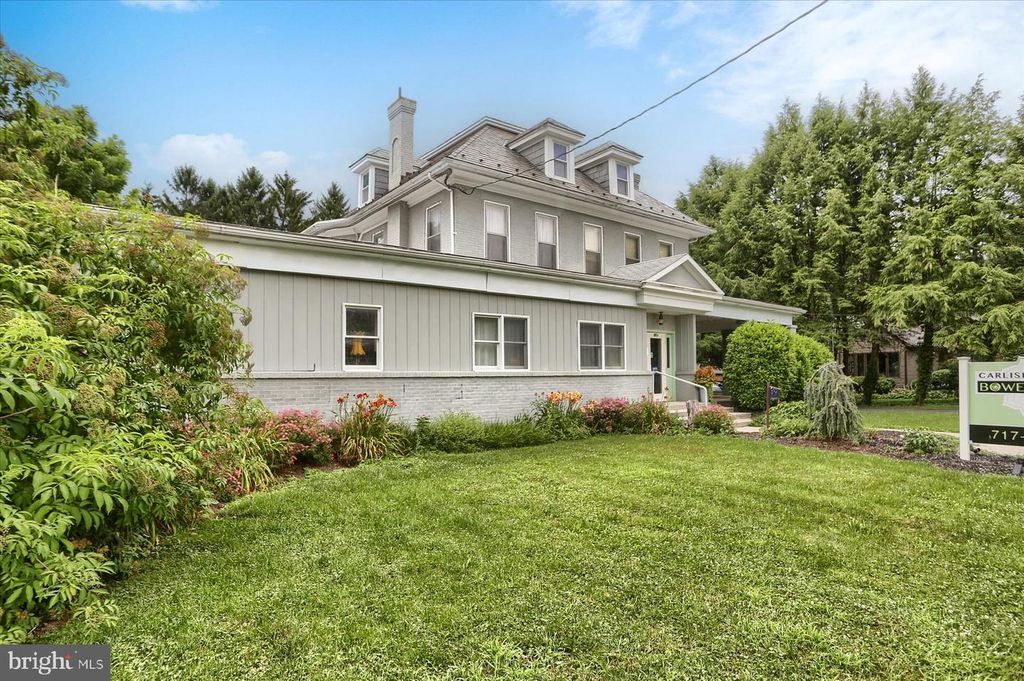 616 W MAIN ST, Mechanicsburg, PA 17055