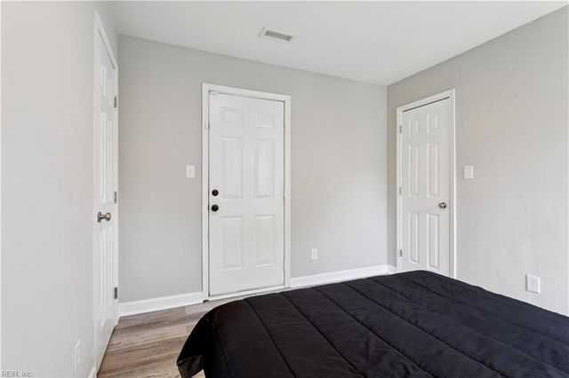 209 Woodstock ST, Portsmouth, VA 23701