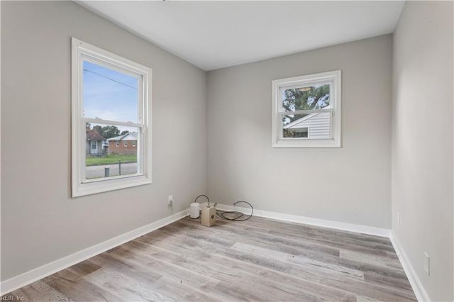 209 Woodstock ST, Portsmouth, VA 23701