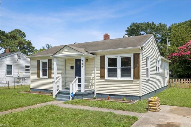 209 Woodstock ST, Portsmouth, VA 23701
