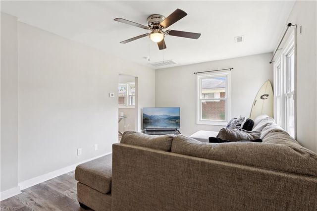 209 Woodstock ST, Portsmouth, VA 23701