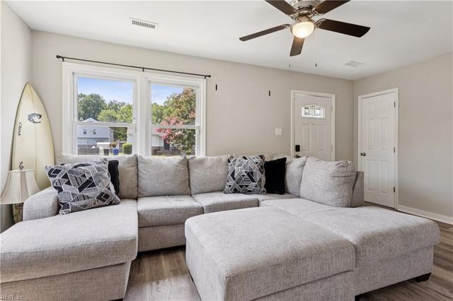 209 Woodstock ST, Portsmouth, VA 23701